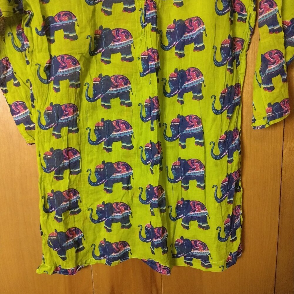 Macbeth Collection by Margaret Josephs 3/4 Sleeve Semi Sheer Elephant Swim Cover - Picture 4 of 7